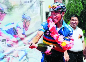 ���г�ԽҰ��(��ͼ)