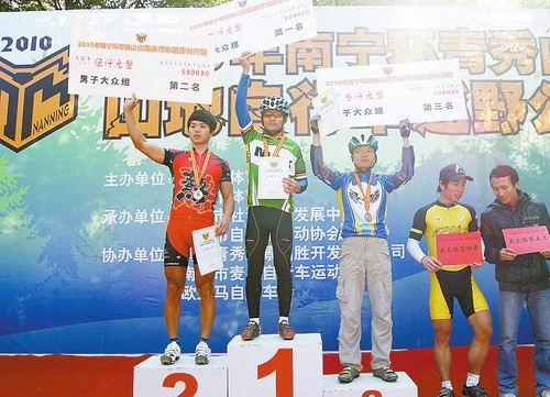 ���ڸ�������