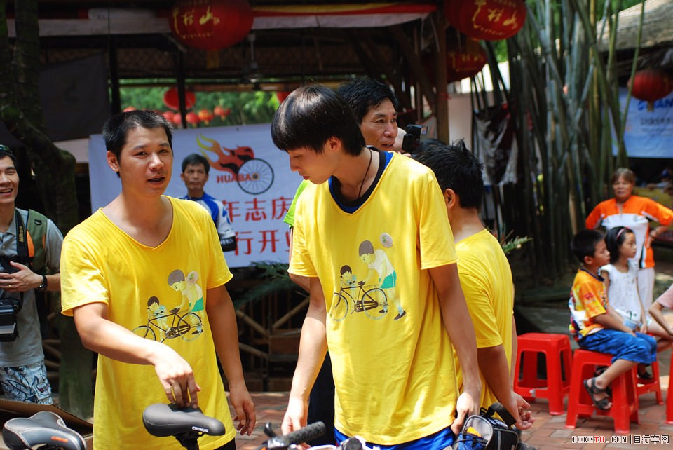 GZC广州自行车俱乐部五周年庆吸引近千名车