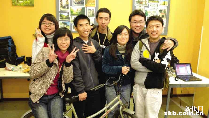 单车一族推动低碳出行