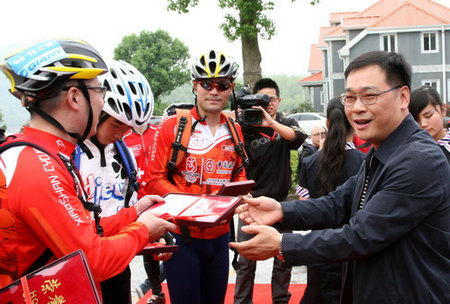 萧山自行车迷骑