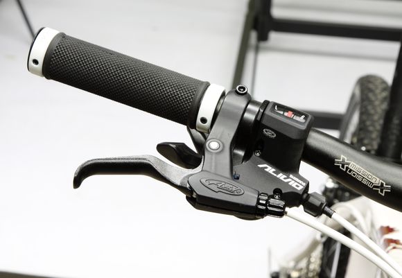 �������������г�