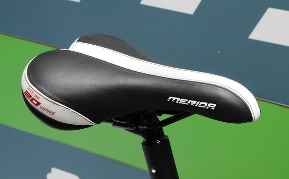 �������������г�