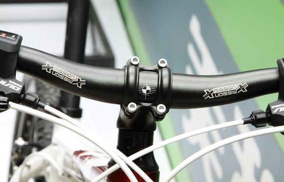 �������������г�