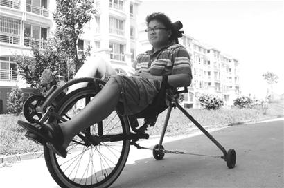 大学生制造自行车