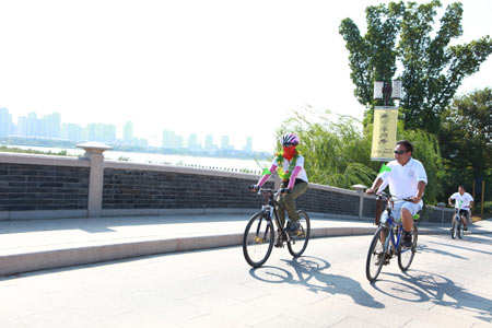 ��Ա�����ݽ𼦺�����