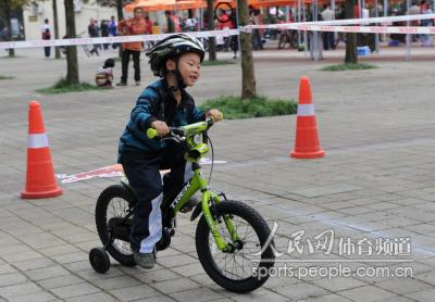 С���Ѳμ�Ȥζ������