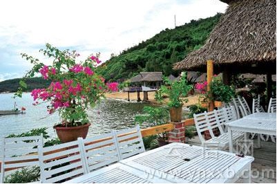 ɽ��뵺���