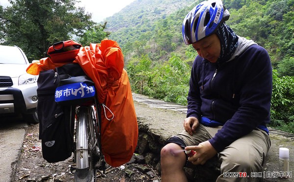 ��ӽ�ɱ�����Ϣ֮�ദ��һ����ʹ��ϥ��