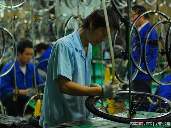 �й����г���ҵ��������ٷ�չ