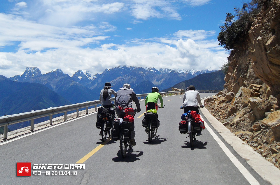 �����۷�