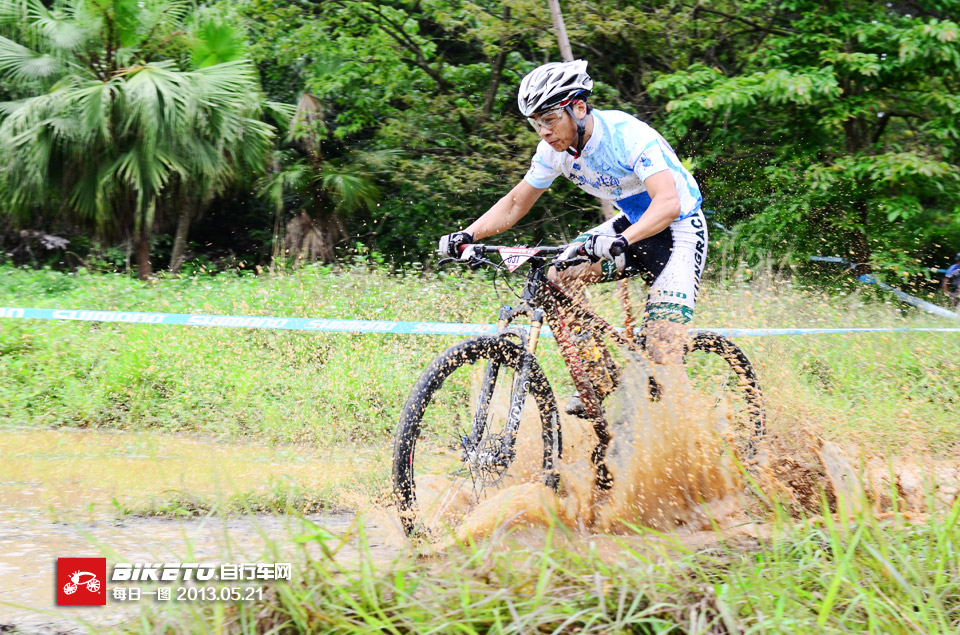 破水前行 破水前行