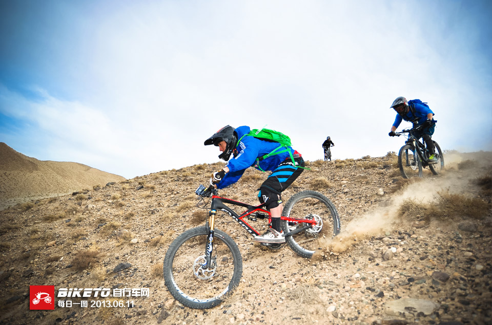 征服戈壁滩 征服戈壁滩