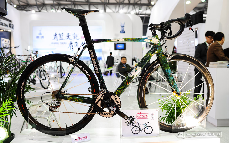 �Ї�չ�w��չλ�ϵġ�������