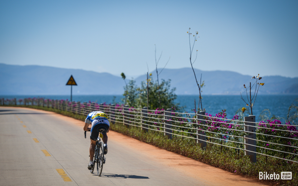 自行车美图摄影_BIKETO美骑网【每日一图】前方有更美的风景 自行车美图摄影_BIKETO美骑网【每日一图】前方有更美的风景