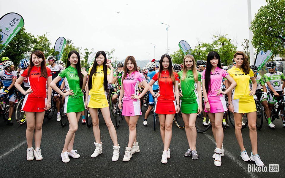 自行车美图摄影_BIKETO美骑网【每日一图】美不美,看大腿 自行车美图摄影_BIKETO美骑网【每日一图】美不美,看大腿