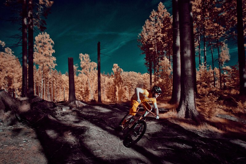 山地自行车,摄影指南,火星,戏剧性视觉效果* 山地自行车,摄影指南,火星,戏剧性视觉效果*