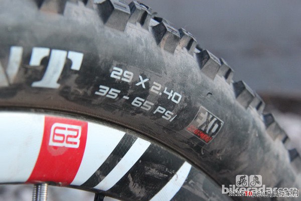 山地车发烧友,如何设定正确的胎压2