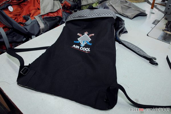 背负系统2.jpg 背负系统2.jpg