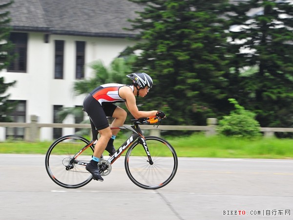 铁三车1.jpg 铁三车1.jpg