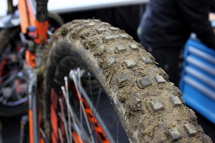2016��Ӣ��¬����UCI���籭����ս��̥������*2016��Ӣ��¬����UCI���籭����ս��̥������