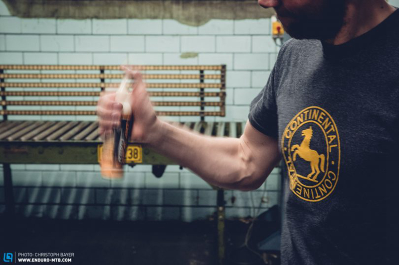 花小钱提升大性能:手把手教你改装无内胎系统 花小钱提升大性能:手把手教你改装无内胎系统