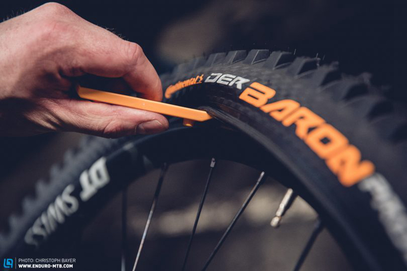 花小钱提升大性能:手把手教你改装无内胎系统 花小钱提升大性能:手把手教你改装无内胎系统