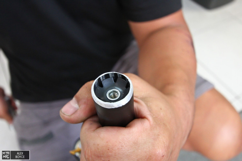 自己动手丰衣足食 山地前叉截管教程 自己动手丰衣足食 山地前叉截管教程