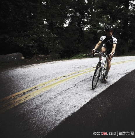 户外骑行防止韧带拉伤 户外骑行防止韧带拉伤