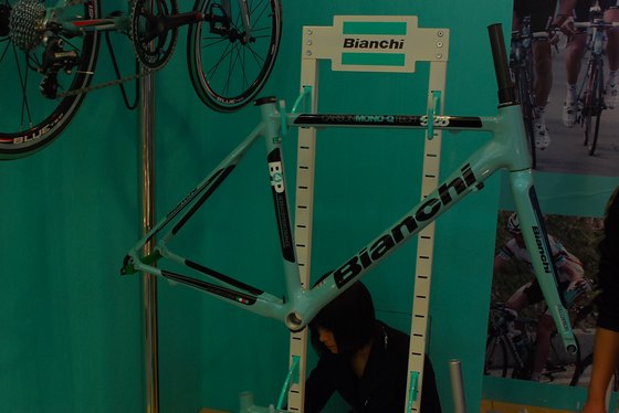 �Ȱ���BIANCHIչ��