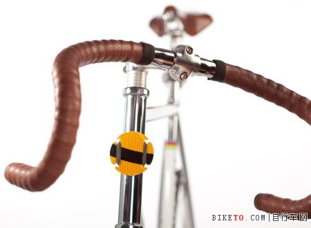 �������г������