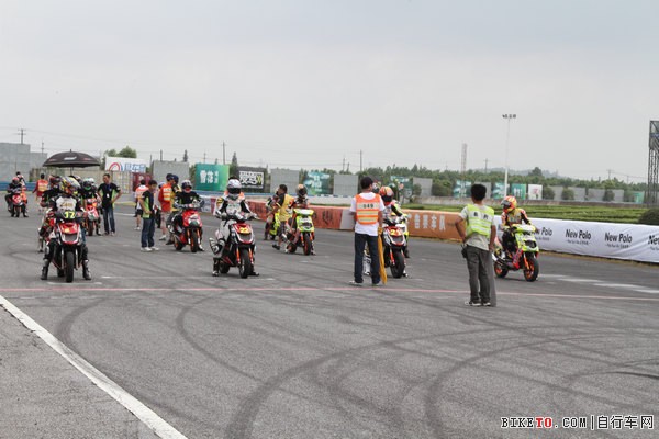 拓步赞助顶级摩托赛事