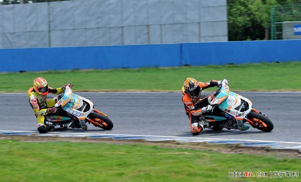 拓步赞助顶级摩托赛事