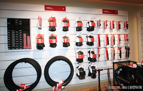 武汉Specialized概念店开业,武汉闪电概念店,武汉闪电自行车