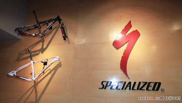 武汉Specialized概念店开业,武汉闪电概念店,武汉闪电自行车