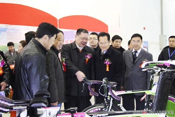 美利达亮相第八届山东国际自行车、电动车及零部件展览会 美利达亮相第八届山东国际自行车、电动车及零部件展览会