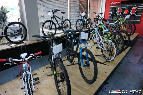 CUBE����ͨ�ݵ꿪ҵ