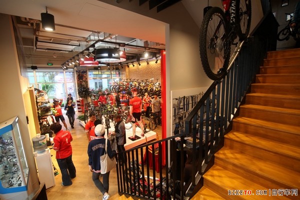 SPECIALIZED������꿪ҵ �ٰ족�����ж���