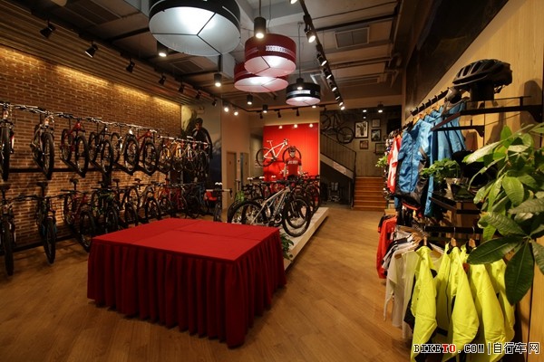 SPECIALIZED������꿪ҵ �ٰ족�����ж���