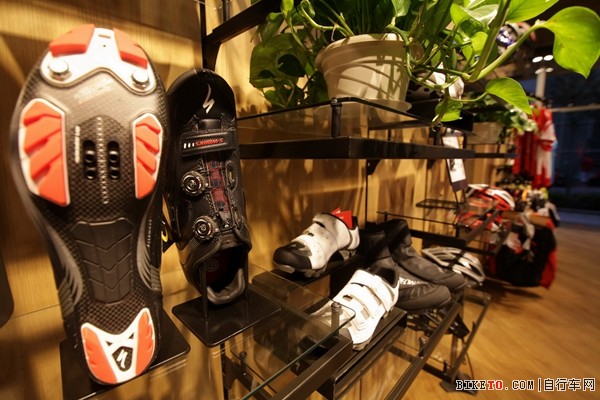 SPECIALIZED������꿪ҵ �ٰ족�����ж���