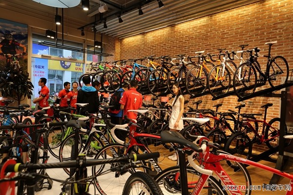 SPECIALIZED������꿪ҵ �ٰ족�����ж���