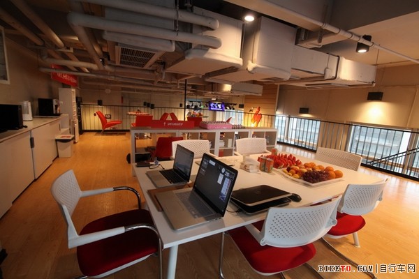 SPECIALIZED������꿪ҵ �ٰ족�����ж���