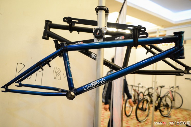 Bike Month�й�������,���г�Ʒ��Ѳչ