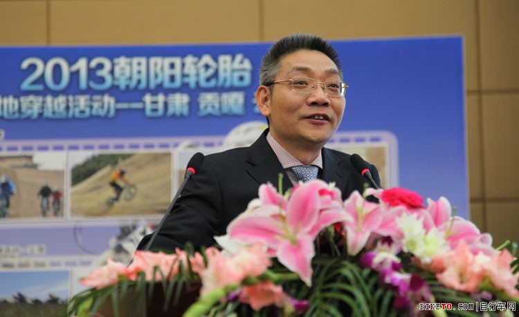 朝阳轮胎与顶尖车队强强联手 朝阳轮胎与顶尖车队强强联手