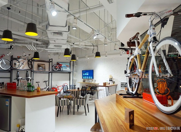 自行车元素的北欧风格咖啡吧 自行车元素的北欧风格咖啡吧