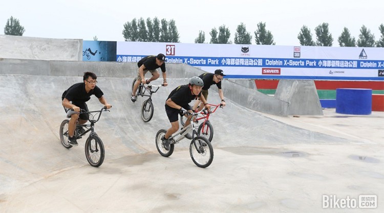 ����ͯ�������˶���԰������С�ֳ����㾫�ʴ̼���