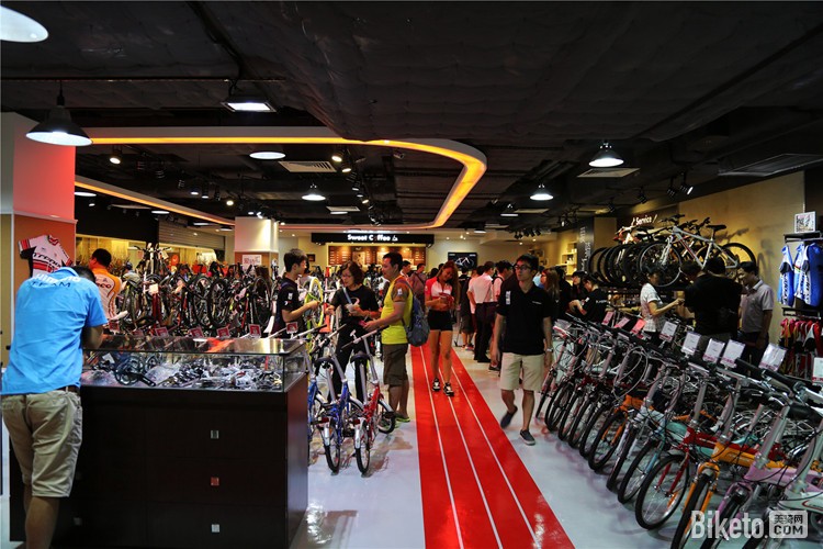 爱骑汇,自行车,户外,体验馆,广州,试业 爱骑汇,自行车,户外,体验馆,广州,试业