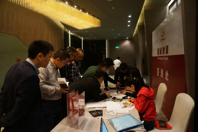 RBIKE����ԡ��������������������ʱ�Բ������