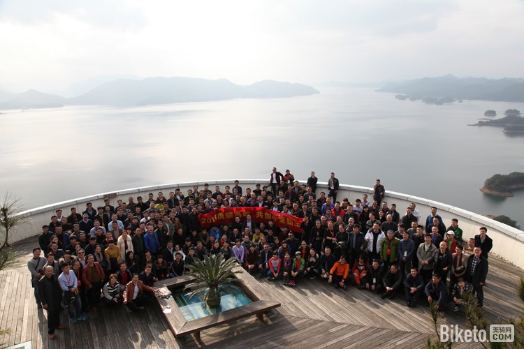 2016�в��𽺾����̴��