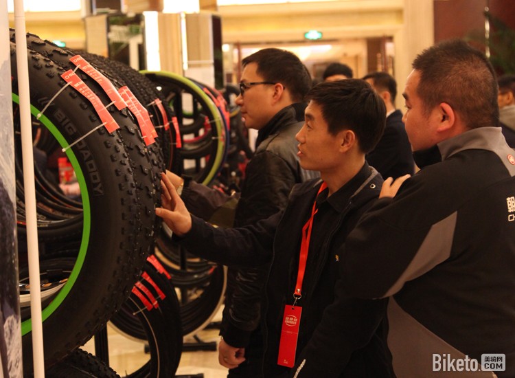 2016�в��𽺾����̴��